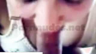 مصرية بتجرب تمص زبر حبيبها وتشوف اذا قوي ينيكها ولا لأ – سكس مصري